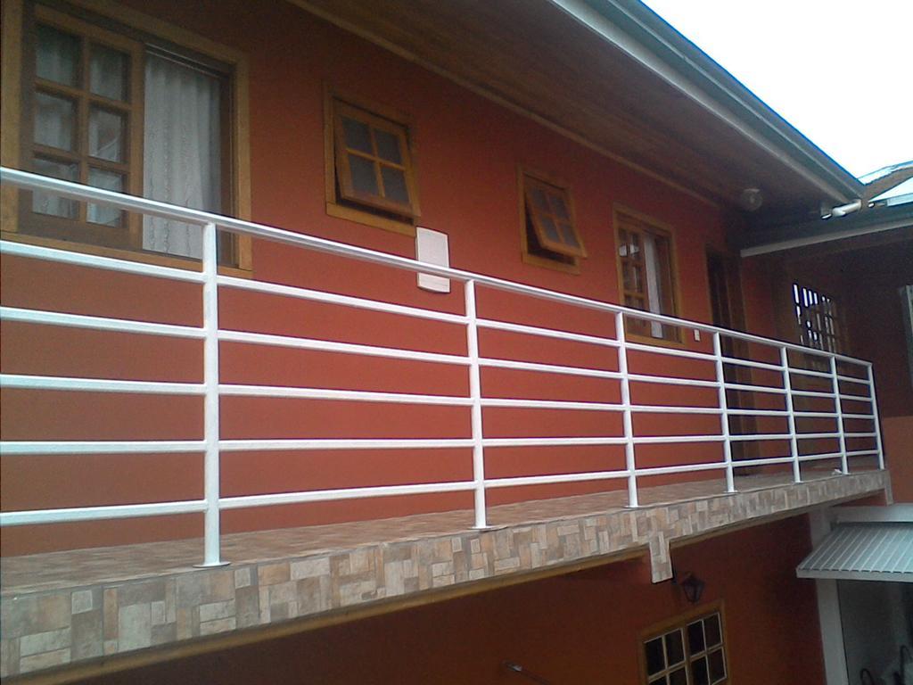Estudio Dos Bonecos Canela Ngoại thất bức ảnh